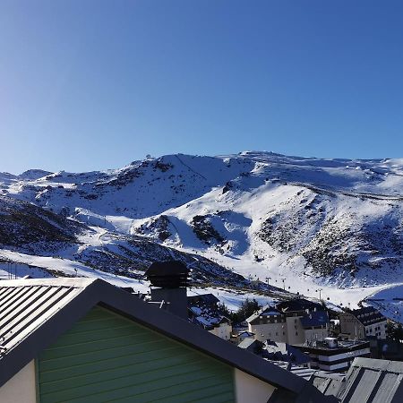 Nievemar Serraneu-Tuvesa Sierra Nevada Esterno foto