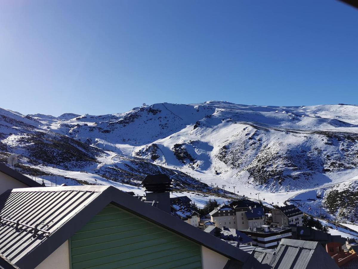 Nievemar Serraneu-Tuvesa Sierra Nevada Esterno foto