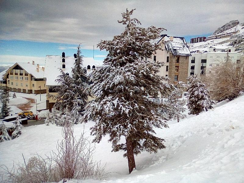 Nievemar Serraneu-Tuvesa Sierra Nevada Esterno foto